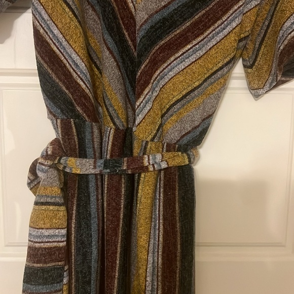 Women’s Dress with wrap - Picture 2 of 3